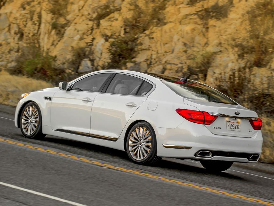  Kia K900 2014 года  (фото 6 из 30)